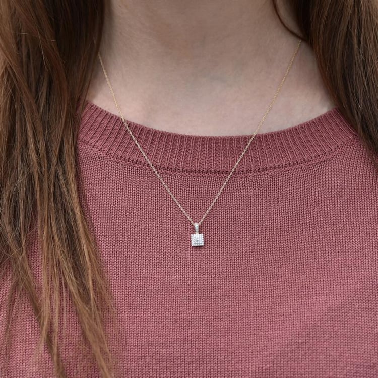 Quadratischer Anhänger voller Diamanten Quilla 42391