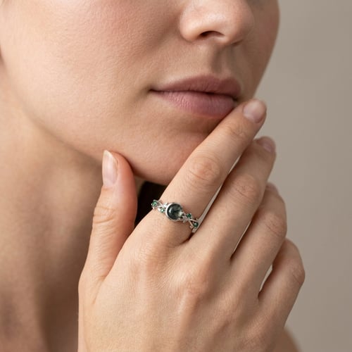 Bezaubernder Ring mit Moosachat Nikoleta