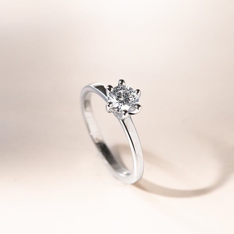 Verlobungsring mit einem Lab Grown Diamanten Rabby 141122