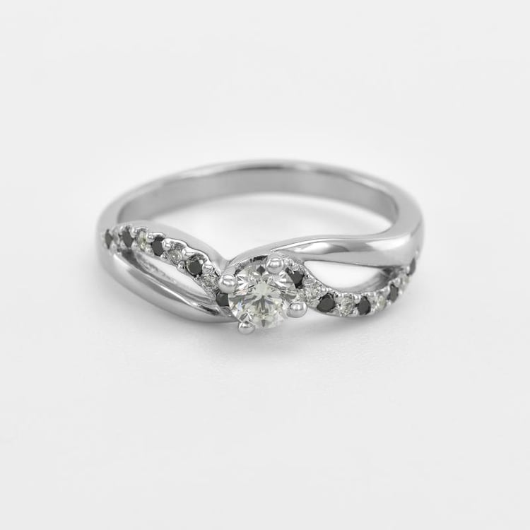 Ring mit Diamanten 24242