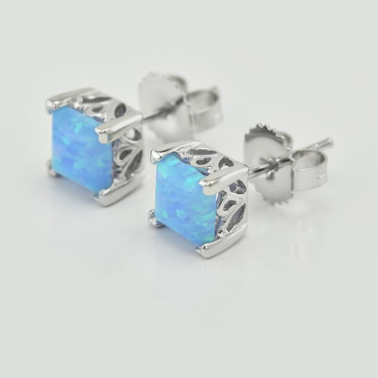 Ohrstecker aus Silber mit azurblauen Opalen Medini 21182