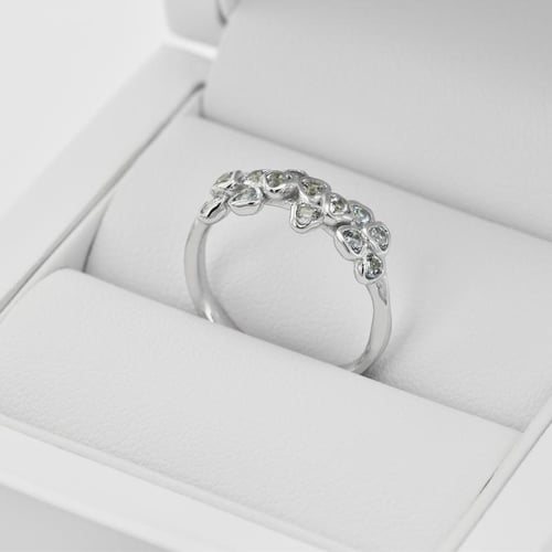 Goldring mit Aquamarinblüten Washi