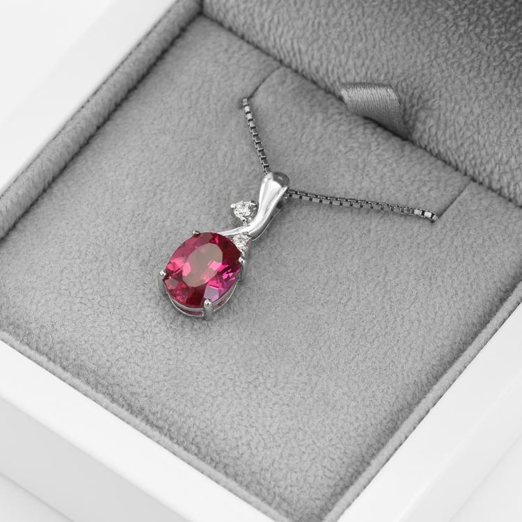 Silber Anhänger mit Rubin und Zirkonia in Eppi-Geschenkbox 46689