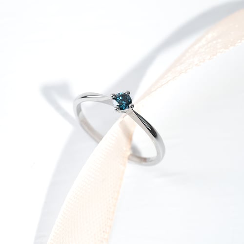 Verlobungsring mit blauem Diamant Sevati