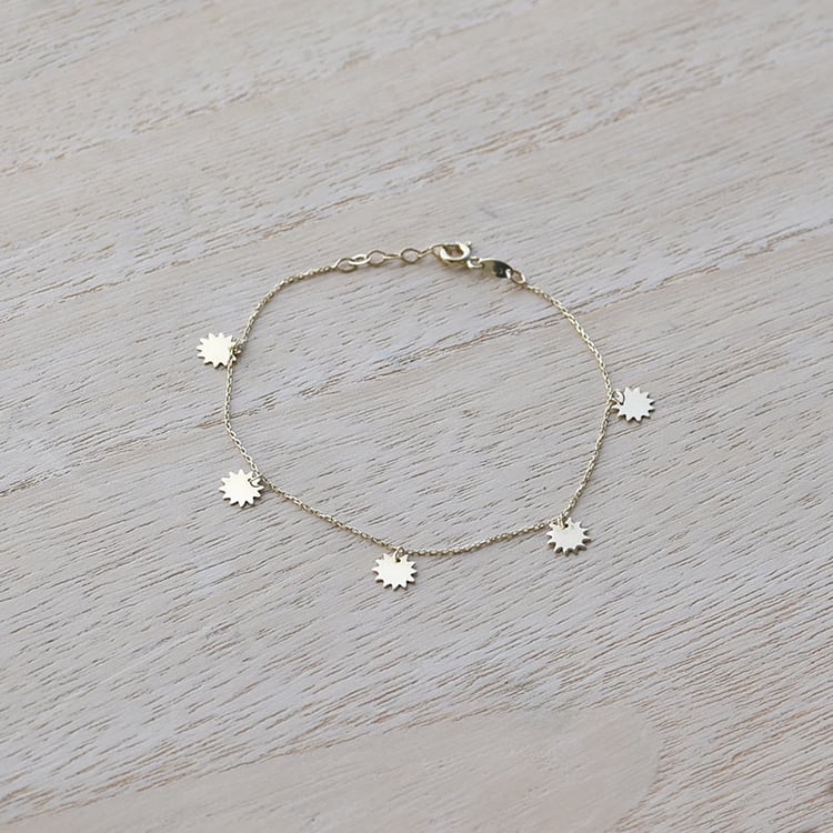 Zartes goldenes Armband mit Sonnen Alair 67716