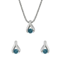 Minimalistisches Set aus Platinschmuck mit blauen Diamanten Hinto