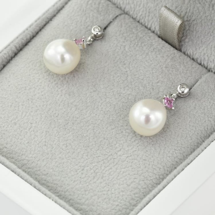 Ohrhänger aus Gold 38903