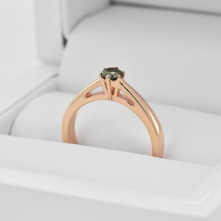 Ring mit Diamanten 30063