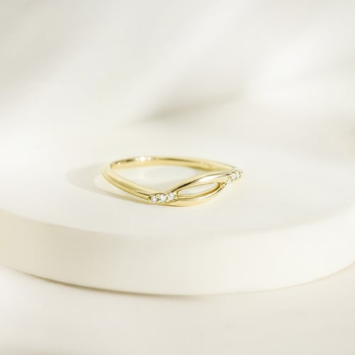 Atypisher Ring aus Gold mit Lab Grown Diamanten Nils