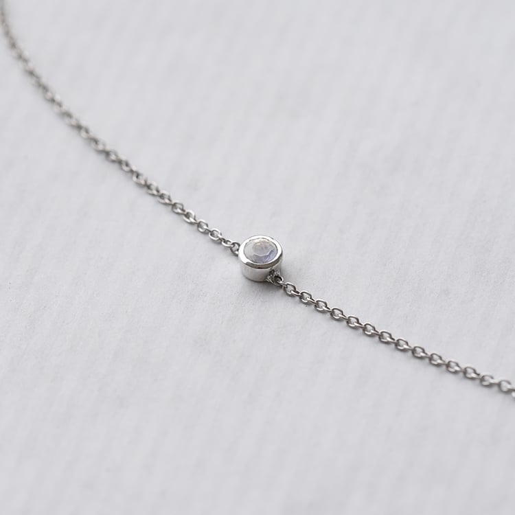 Minimalistisches Armband in Gold und mit Mondstein Bonato 72182