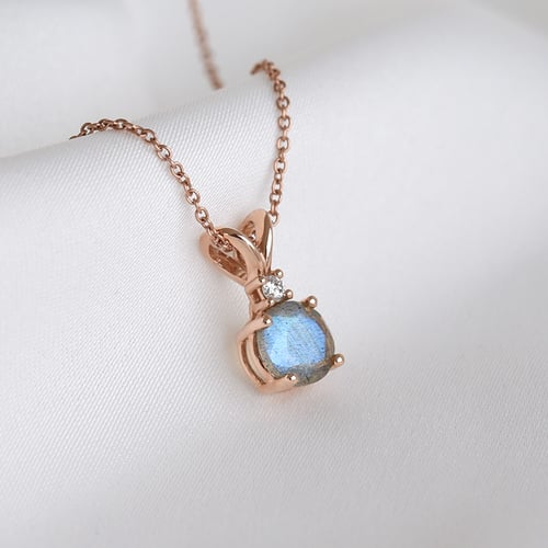 Goldener Anhänger mit Labradorit und Diamant Timotei