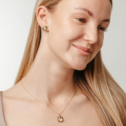 Silbernes Schmuckset mit Perlen und weißen Topasen Darleen