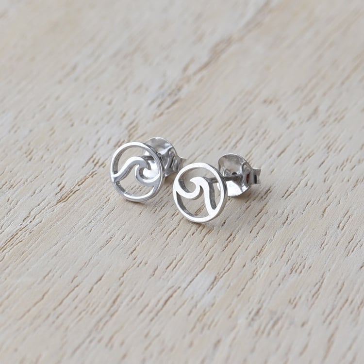 Silberne Ohrstecker 67165