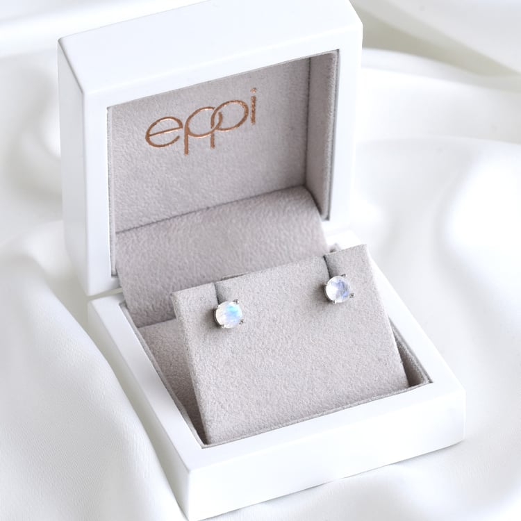 Goldene minimalistische Ohrringe mit Mondsteinen Bernice 79982