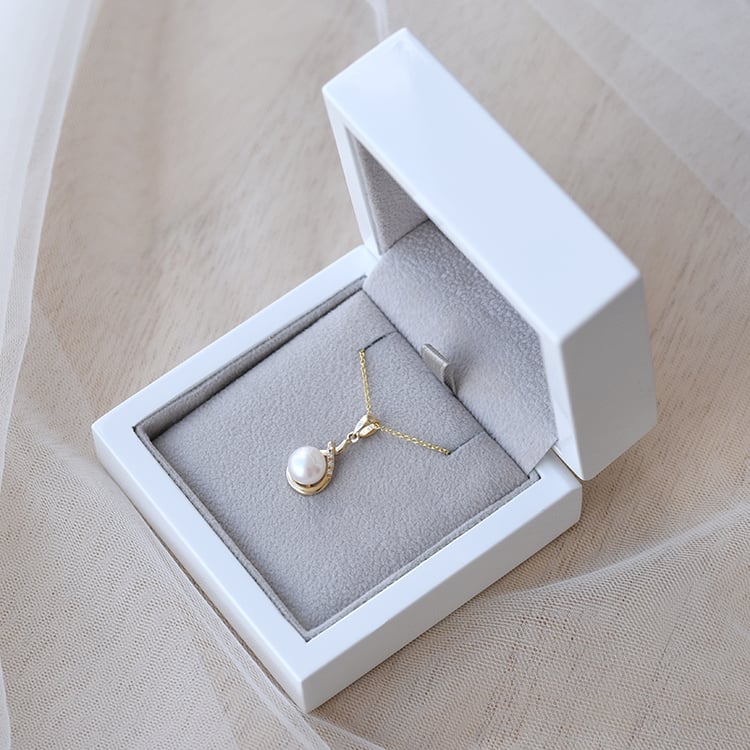 Goldener Perlenanhänger 64453