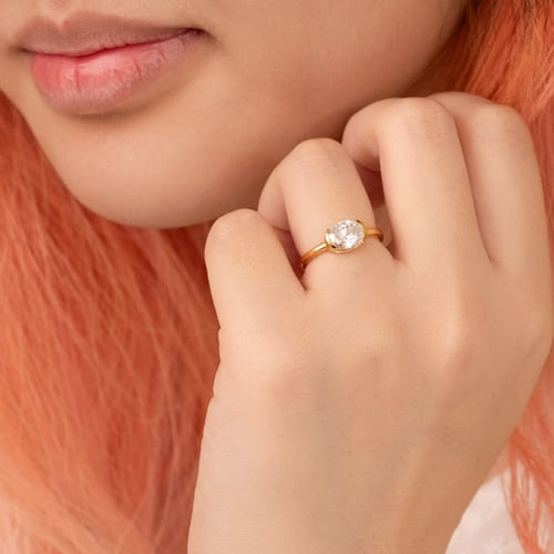 Verlobungsring mit ovalem Halblünette Diamanten Hortensia