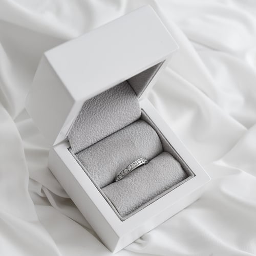 Eternity-Ring mit Lab Grown Diamanten Branko