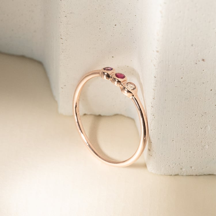 Goldener Ring mit Amethyst, Rubin und Aquamarin Dania 120119