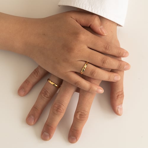 Goldene Eheringe mit Muster Julito