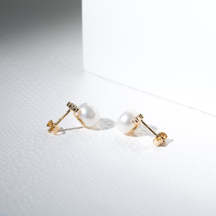 Goldene Perlenohrringe mit Zirkonia Cleta 130660