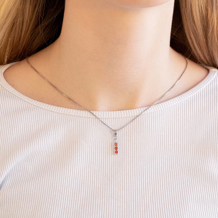 Zarter silberner Anhänger mit orangefarbenen Saphiren Freesia 101028