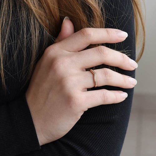Gebogener Eternity-Ring mit Diamanten Irving