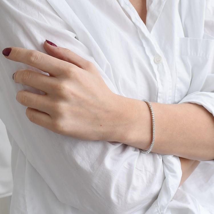 Elegantes silbernes Armband mit Zirkonia Terrell 90620