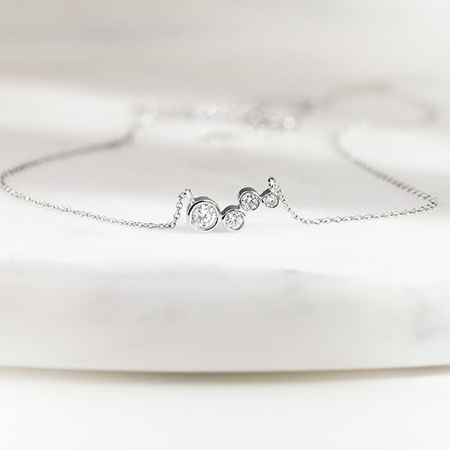 Moderne Goldene Halskette mit Lab Grown Diamanten Viola