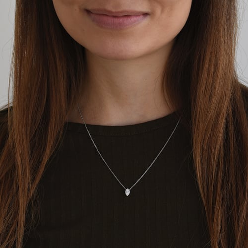 Goldkette mit 0.25ct GIA-zertifiziertem Diamant im Marquiseschliff Rabba