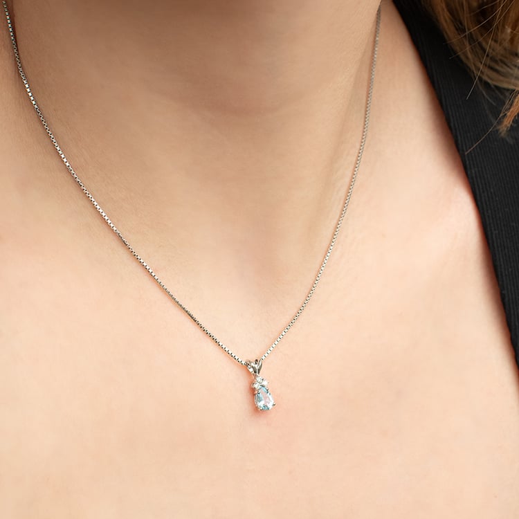 Aquamarinträne mit Diamanten in Goldanhänger Electrah 135525