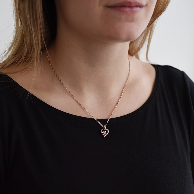 Vergoldeter Anhänger in Herzform mit simuliertem Morganit Lovelyn 89873