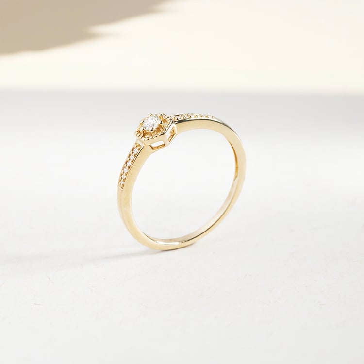 Ring mit seitlichen Diamanten Plautine 146552