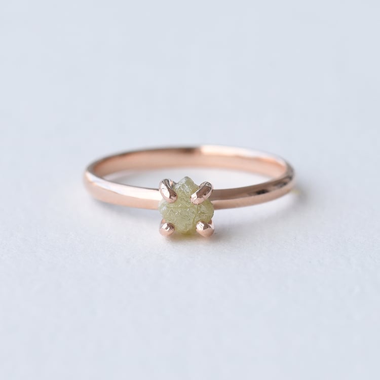 Goldring mit ungeschliffenen Diamant in gelb Nemy 74366