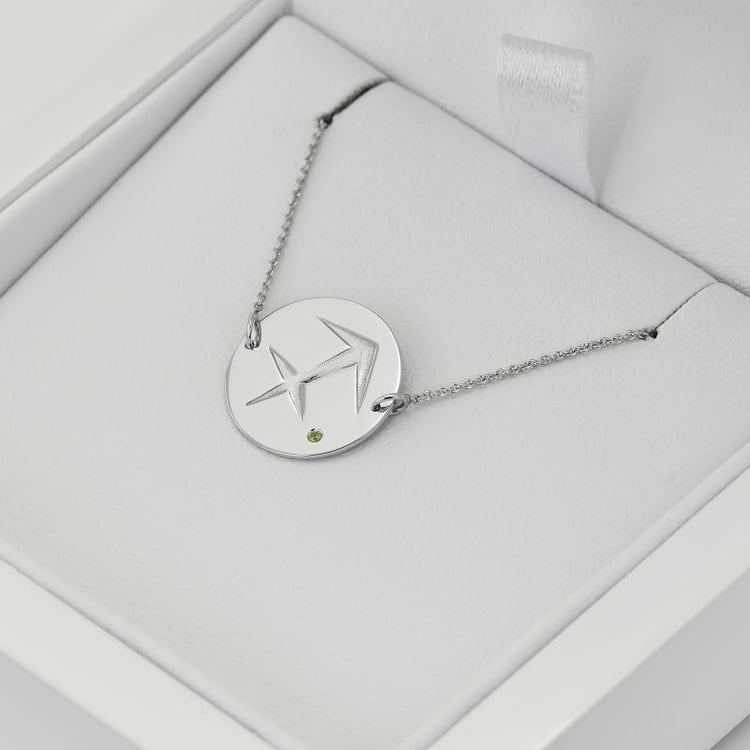 Schütze Sternzeichen Gravur und Olivin in Armband in Eppi-Geschenkbox 35132