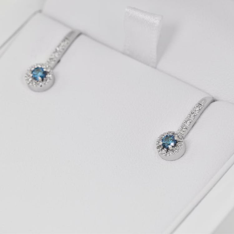 Ohrringe mit blauen Diamanten 22281