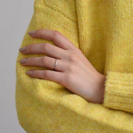 Minimalistische Eheringe aus Gold Claudia