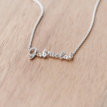 Goldene Kette mit Namen und Edelstein Harlow