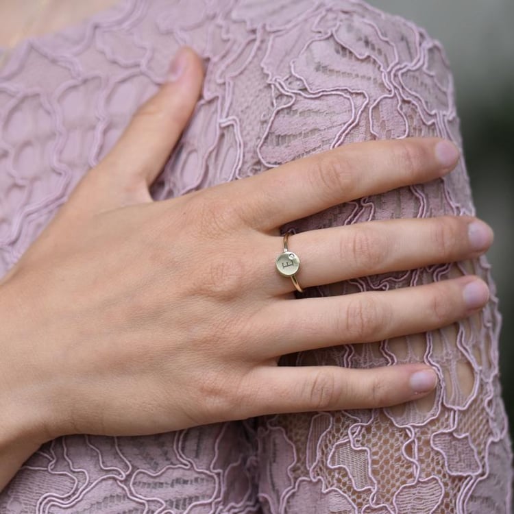 Ring mit Diamant 22298