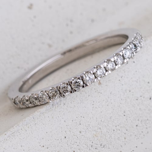 Eternity-Ring mit 1.75 mm Lab Grown Diamanten Driany