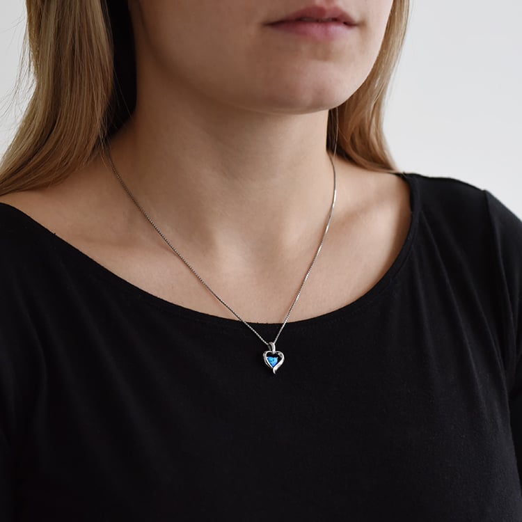 Romantischer silberner Anhänger mit blauem Opal Lovelyn 89876