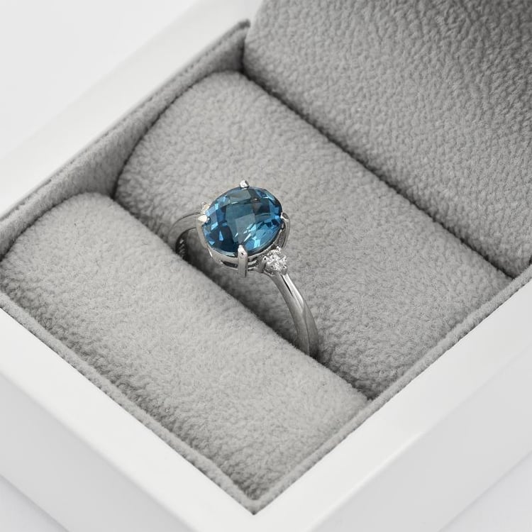 Ring mit Topas 40452