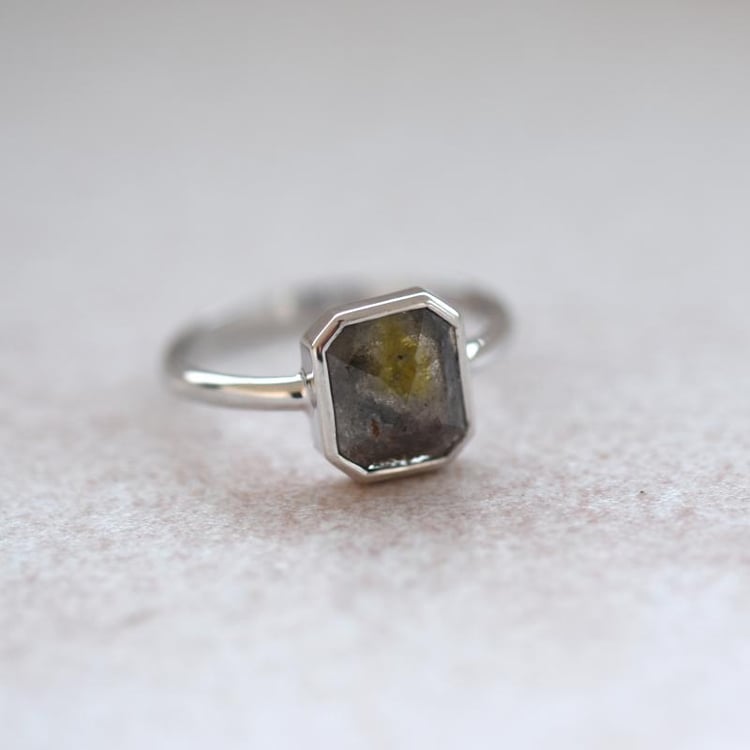  Goldring mit Salt'n'Pepper Diamant Ofra 51024