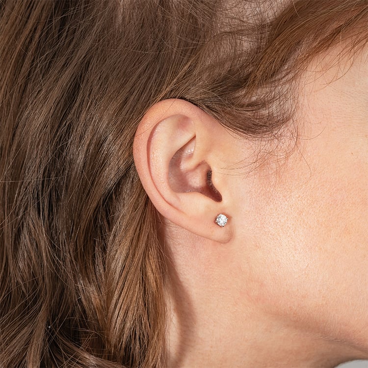 Ohrringe mit Diamanten und vier Krappen Christi 131226