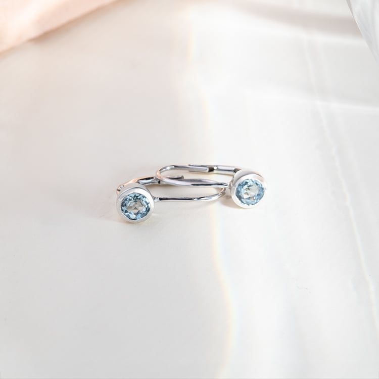 Goldene Hängeohrringe mit Aquamarinen Vega 152004