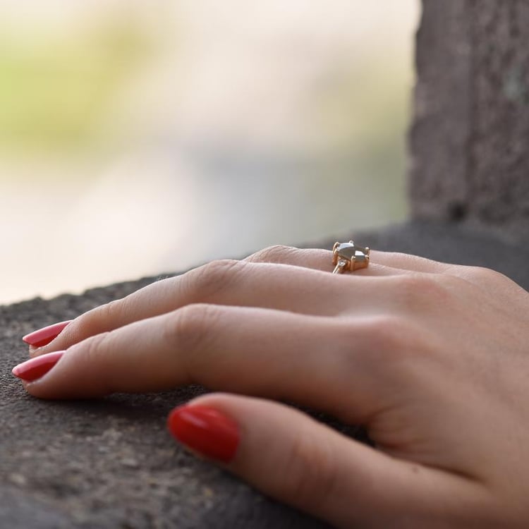 Ring mit hexagon Salt and Pepper Diamant Eldrid 44218