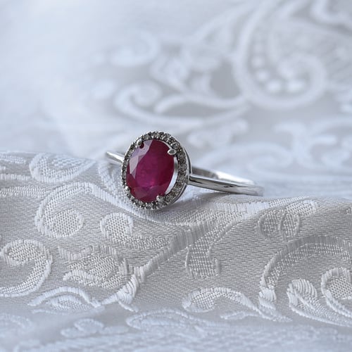 Goldring mit Rubin und Diamanten Arya