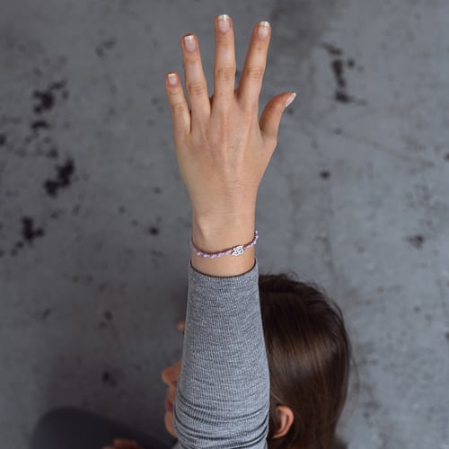 String Armband mit dem Yoga Symbol Om