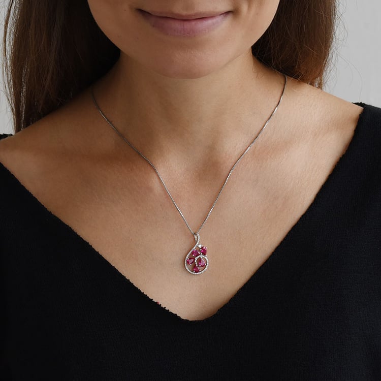 Silberne Anhänger mit Rubinen und Zirkonia Randia 92304