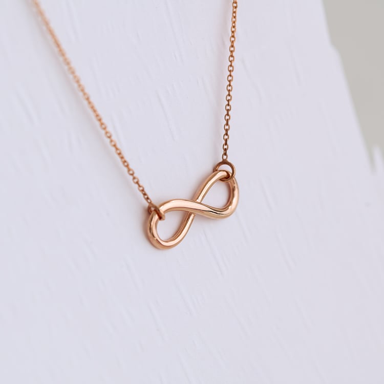 Silberhalskette im minimalistischen Design Infinity 124598
