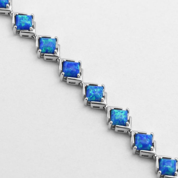 Bezauberndes Silberarmband mit Opalen Dialy 21020